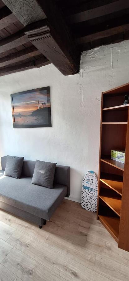 The 16Th Century 2Br Apartment In The City Center Antwerp Exterior photo